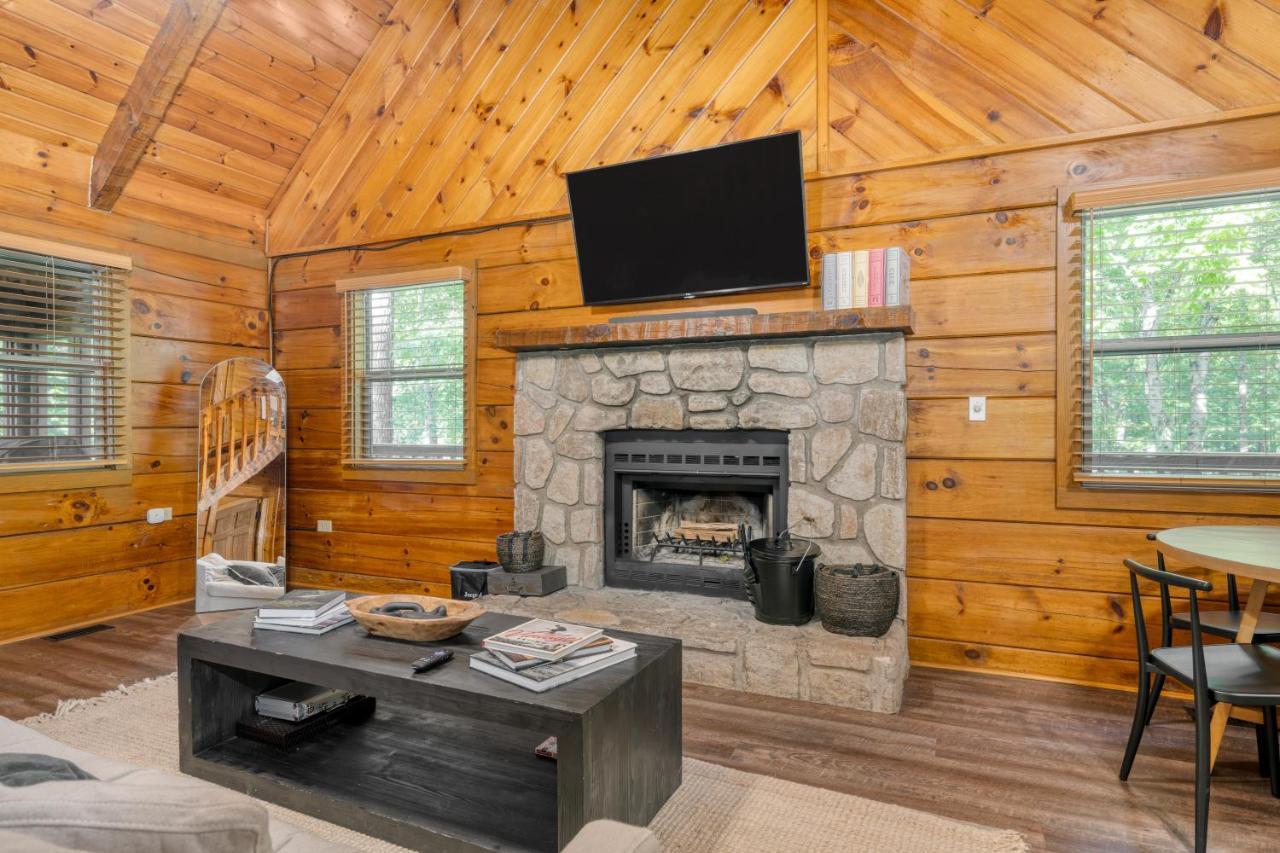 The Dudley Cabins By Avantstay เซอเวียร์วีล ภายนอก รูปภาพ