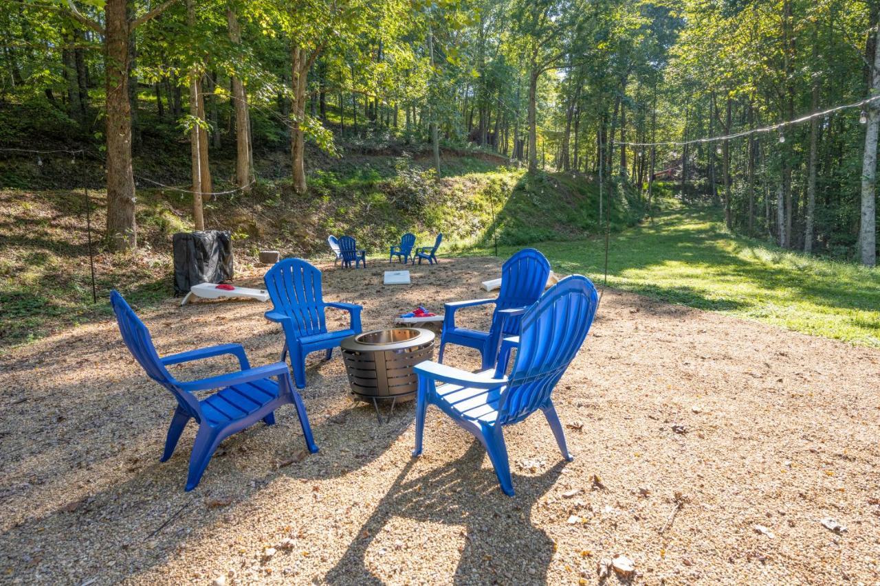 The Dudley Cabins By Avantstay เซอเวียร์วีล ภายนอก รูปภาพ