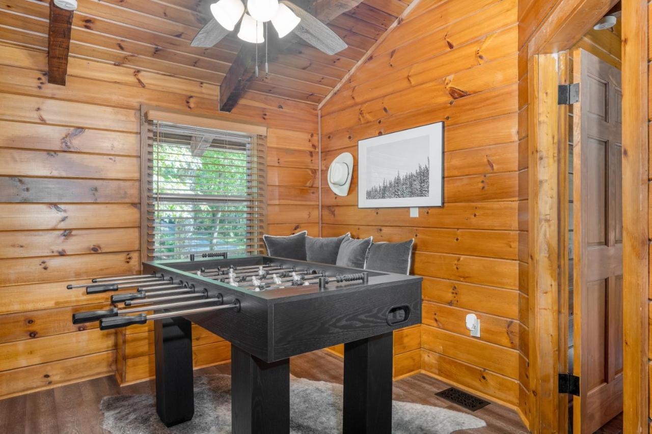The Dudley Cabins By Avantstay เซอเวียร์วีล ภายนอก รูปภาพ