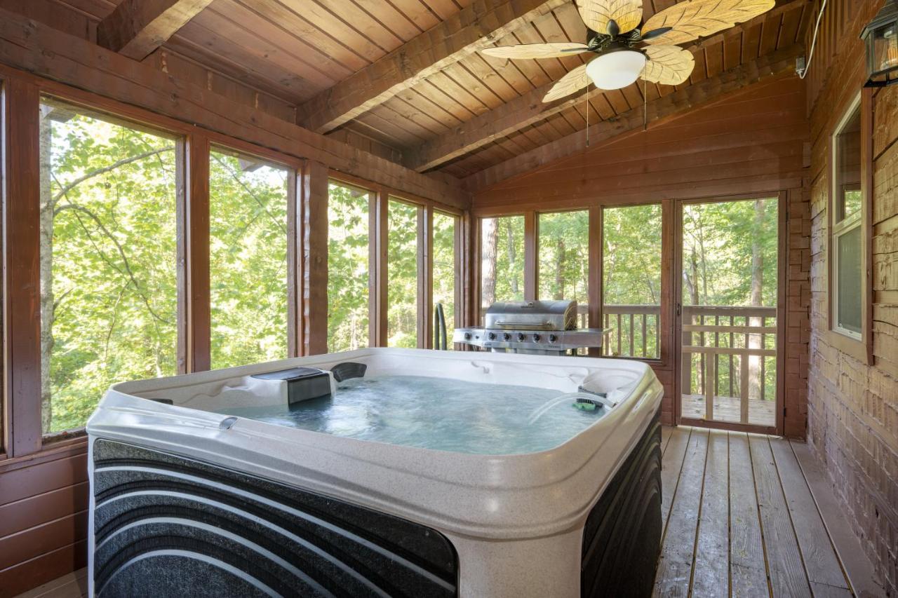 The Dudley Cabins By Avantstay เซอเวียร์วีล ภายนอก รูปภาพ